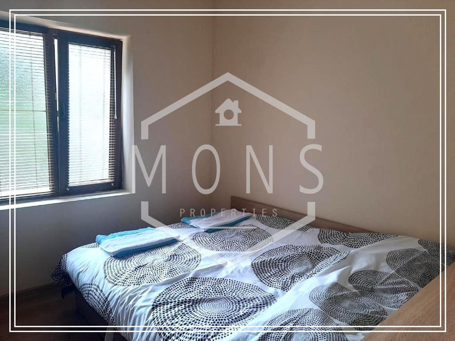 Продава се Къща в Добрич, Център - 310 кв.м за 601 €/кв.м - Снимка #1