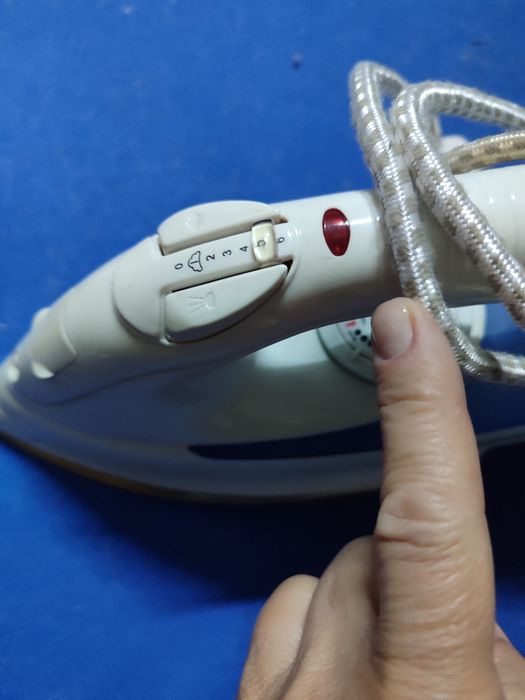 Утюг для глажки белья