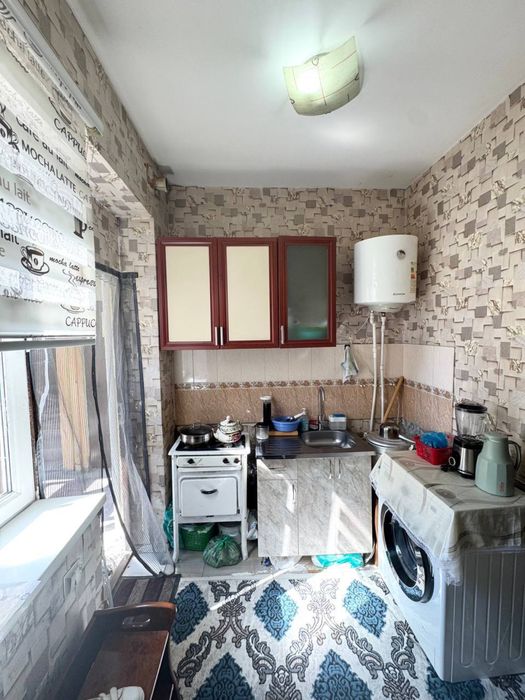 Карасу-6  Новостройка ! 1/2/3 возле базара . Кирпич.