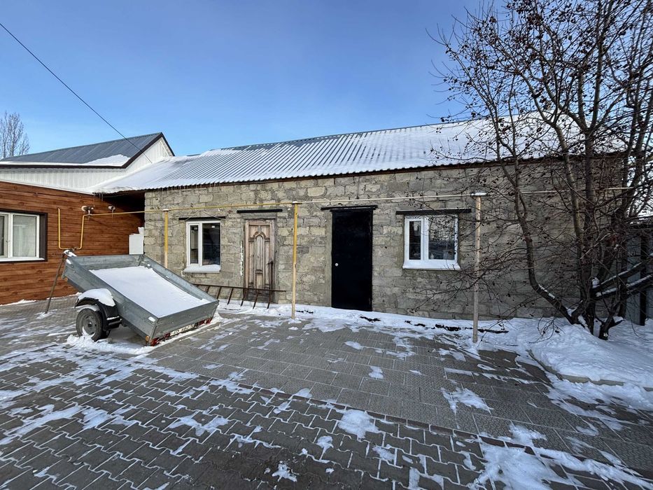 Дом, 60.5м², участок 9 сот.