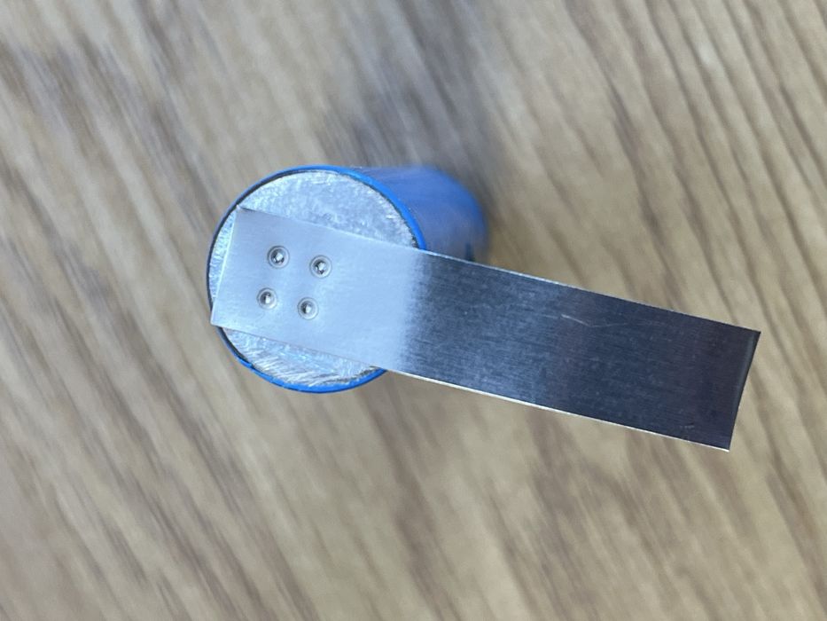 Aparat de sudura in puncte portabil cu ecran ,Sigilat