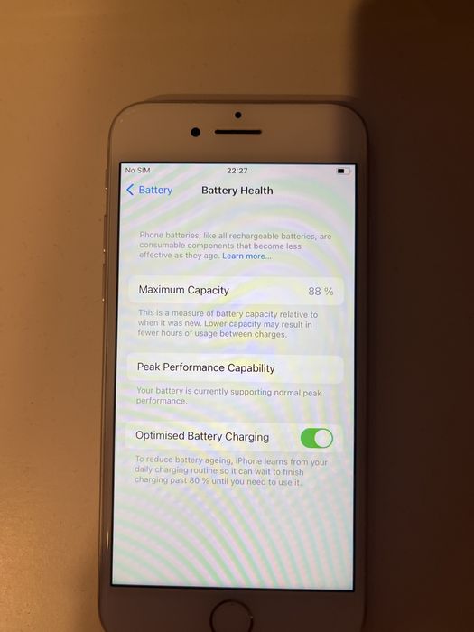 iPhone 7; 128 GB; 88% батерия