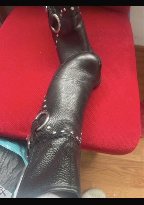 Cizme scurte din piele