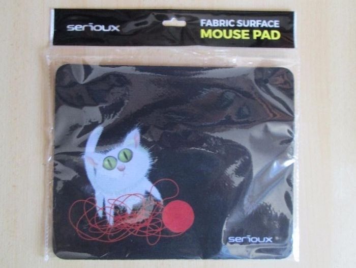 vand pachet mouse SERIOUX si mousepad SERIOUX sigilate