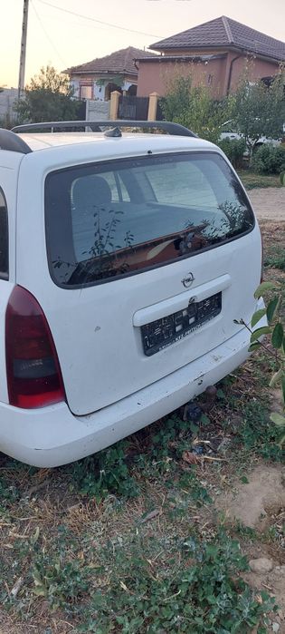 Opel Astra g  2002 1.7 dti ,pentru dezmembrări