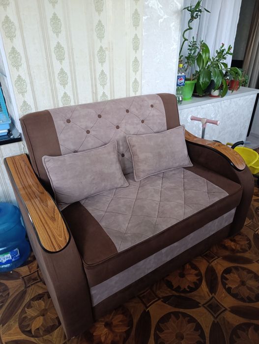Диван полуторка продаётся