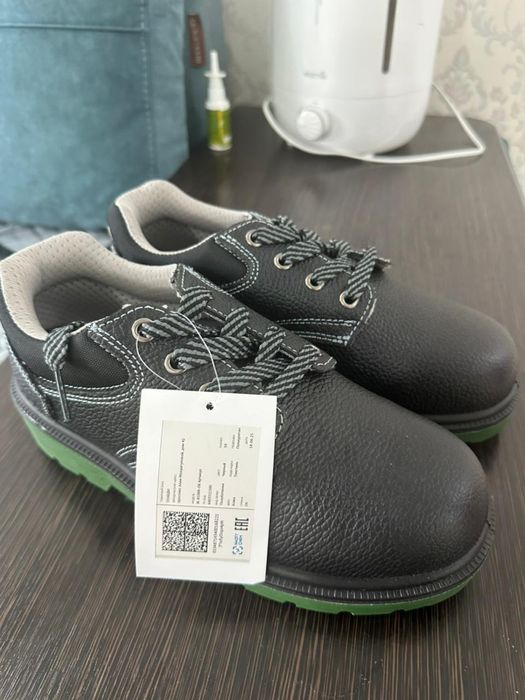 Продам летнюю спецовку качественный