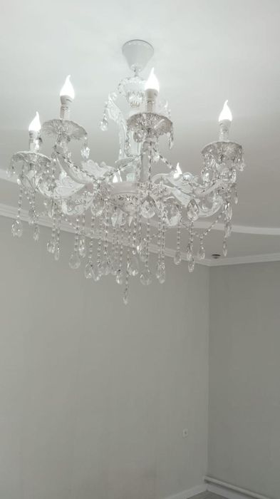 Классикалық үлгідегі люстра, 2 штук