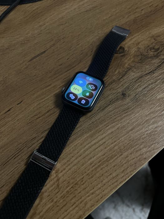 Срочно продается Apple watch series 4 original