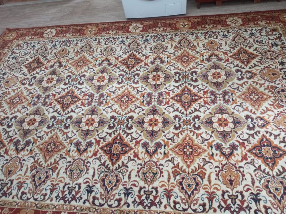 Продаются коврв