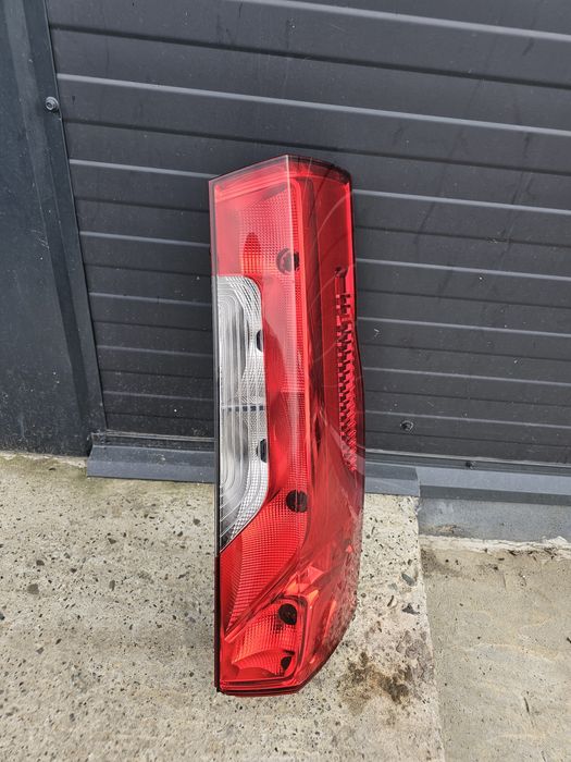 Stop / lampa dreapta spate Mercedes Sprinter