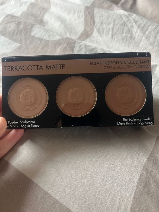 Уникална палитра от 3 цвята  TERRACOTTA MATTE