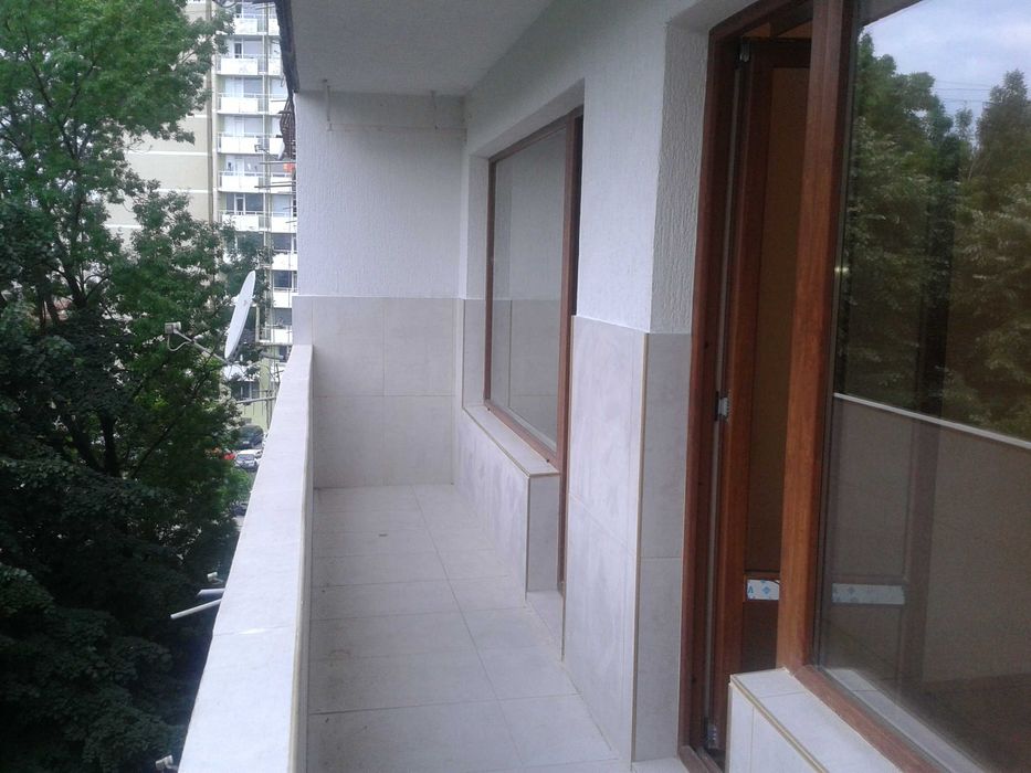 Дава се под наем  в Варна, Базар Левски - 20 кв.м за 139.23 € - Снимка #4