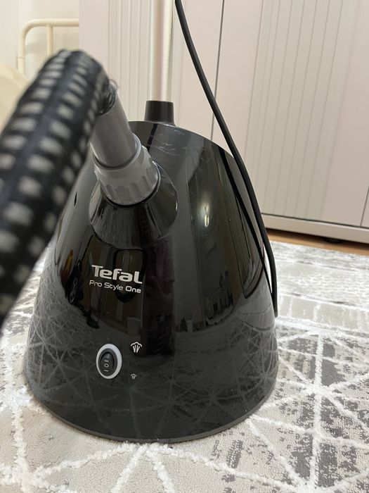Отпариватель Tefal IT2461E0 черный