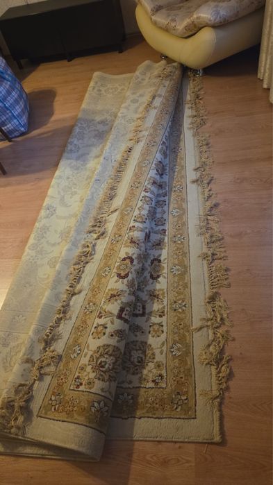 Продаем большой ковер срочно
