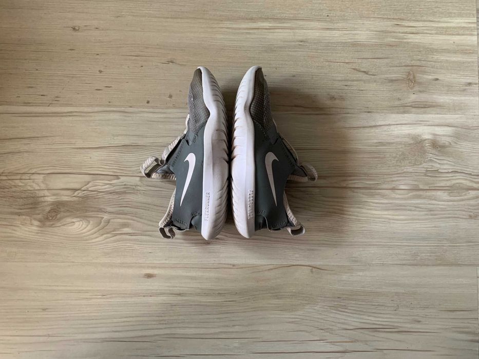 Маратонки за момиче Nike - 30 номер, стелка: 19 см