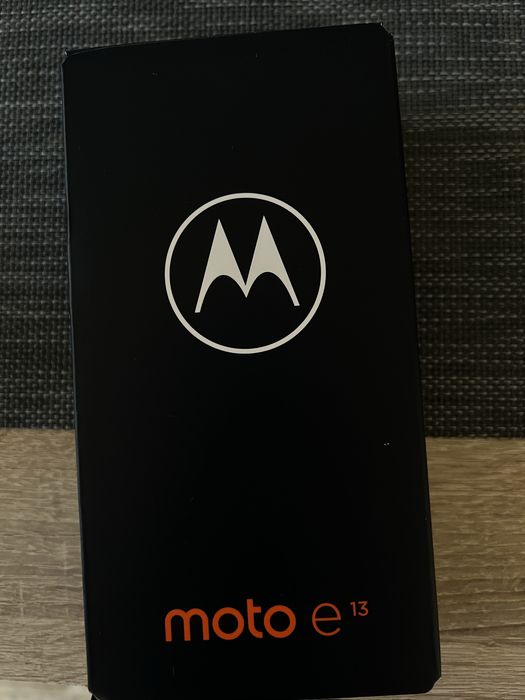 Motorola moto e13