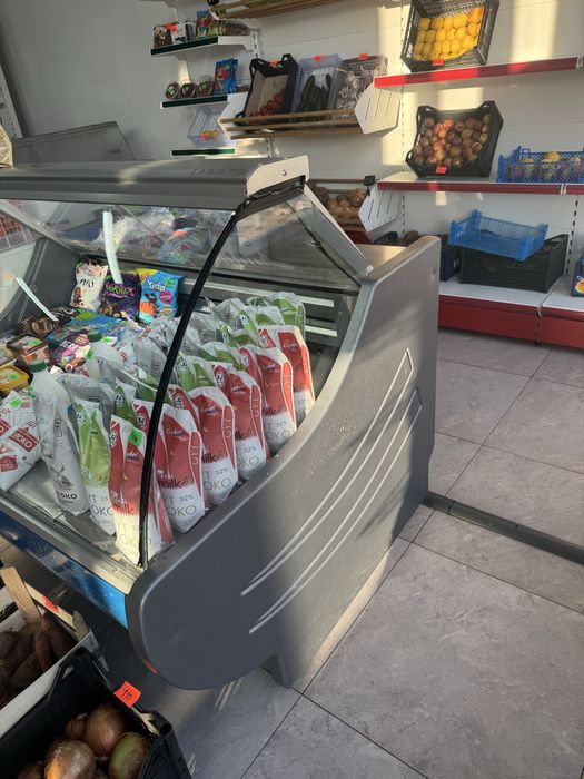 Продам холодильник