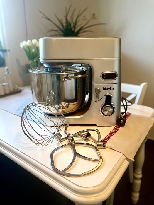 Mixer profesional Biovita, bol titan, 11l