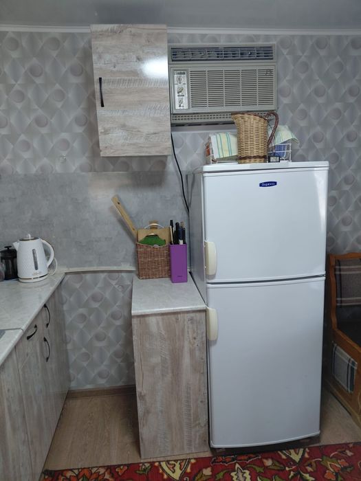 Продам  вагончик,  дачный  домик.
