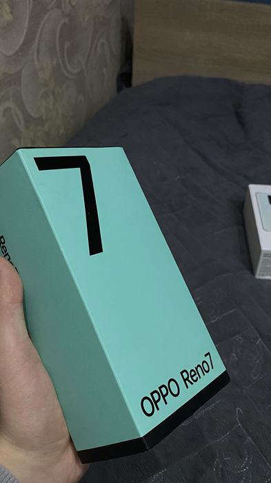 Продаются телефоны