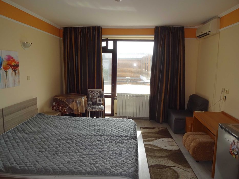 Дава се под наем Едностаен апартамент в Варна, Левски - 28 кв.м за 178.5 € - Снимка #2