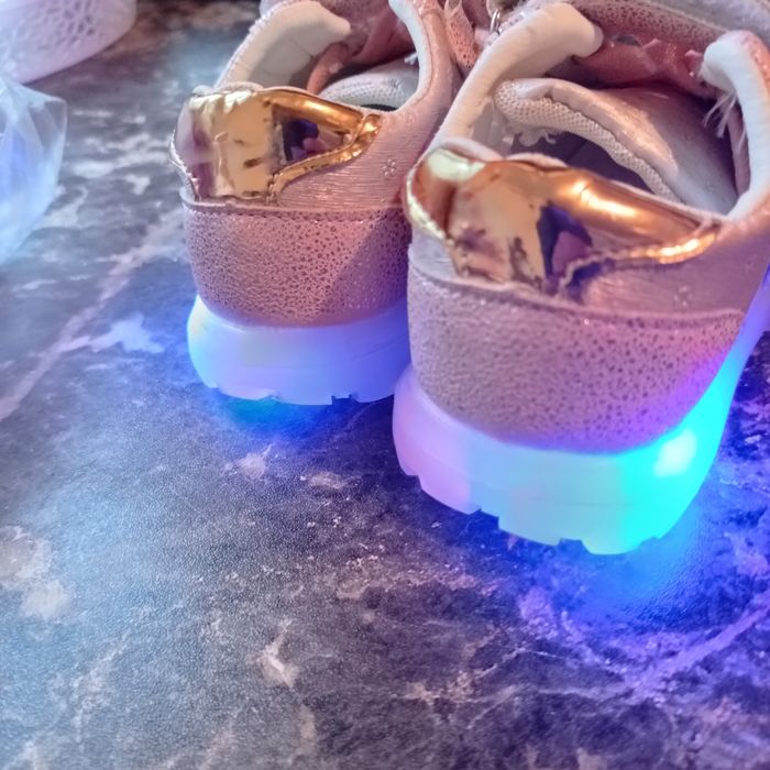 Детские крассовки!!