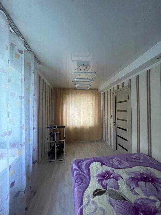 продам  2 комнатную квартиру