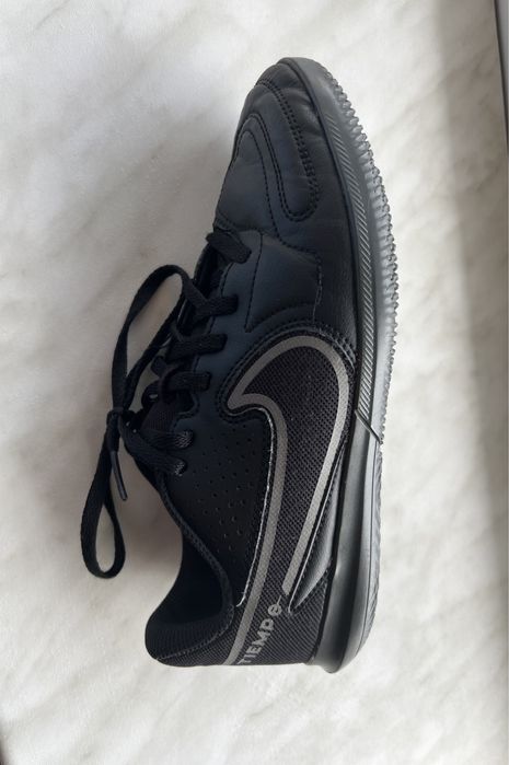 Футзалки в отличном состоянии