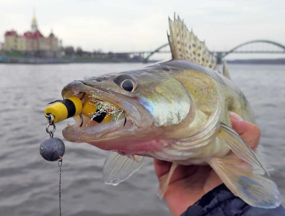 Риболовни примамки мандула