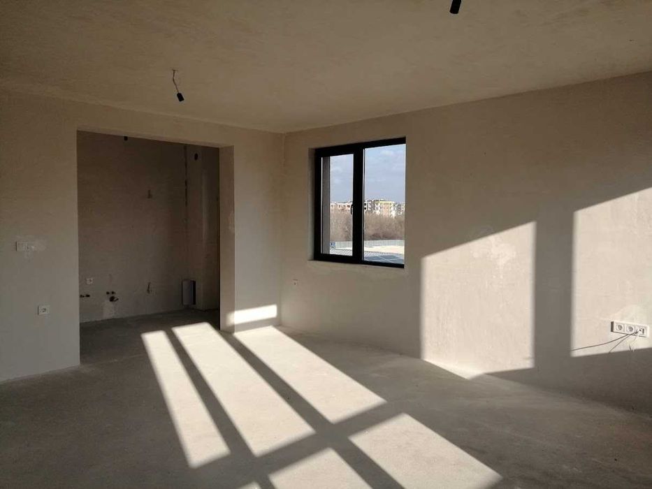 Продава се Четиристаен апартамент в Пловдив, Остромила - 144 кв.м за 1153 €/кв.м - Снимка #10