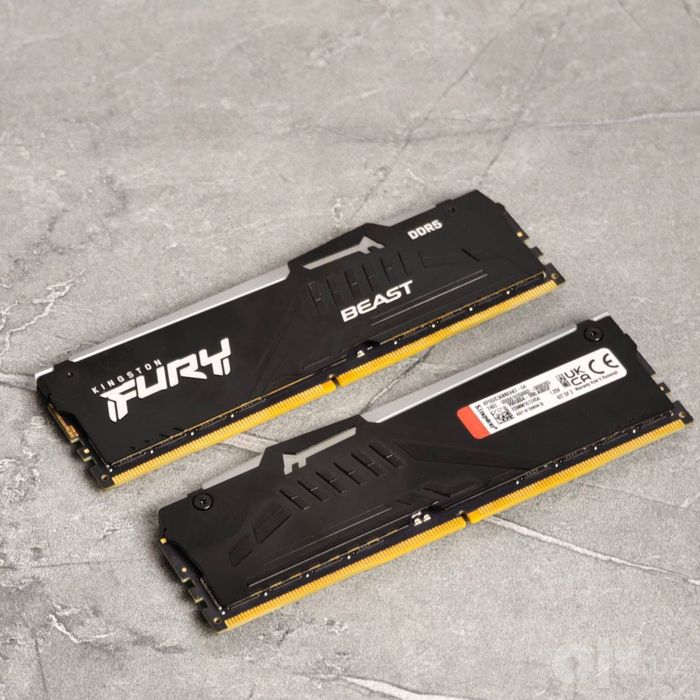 ddr 5 2x32 64GB Kingston Fury RGB 5200Mhz CL-36