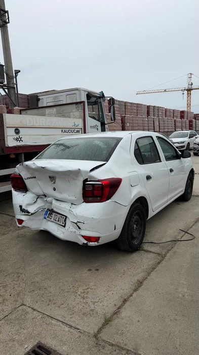 DACIA Logan 2018 — imagine 3