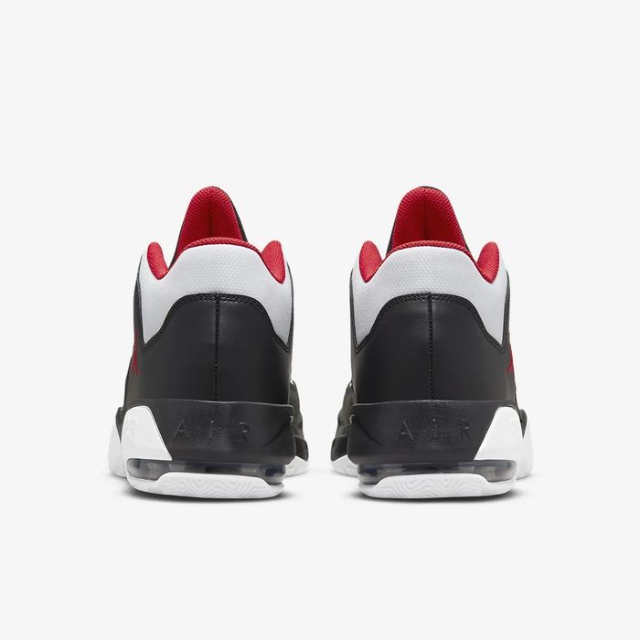 Кроссовки Nike Jordan Air Max Aura 3