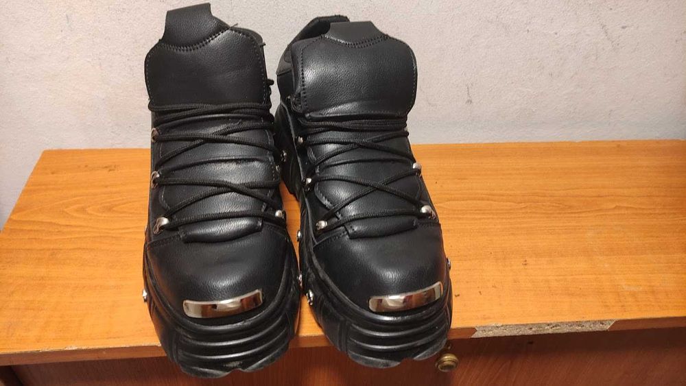 Обувки от Cropp, 41 номер. Носени само веднъж.