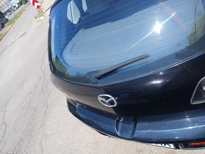 MAZDA 3 - 101к.с. 1.6 Бензин, черна