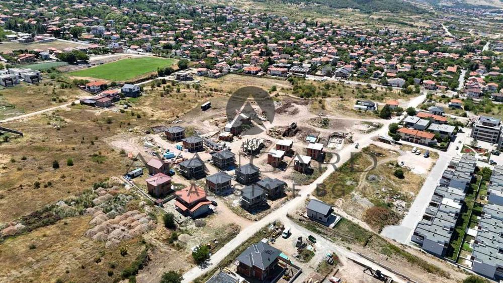 Продава се Къща в с. Марково, Област Пловдив - 168 кв.м за 1102 €/кв.м - Снимка #2