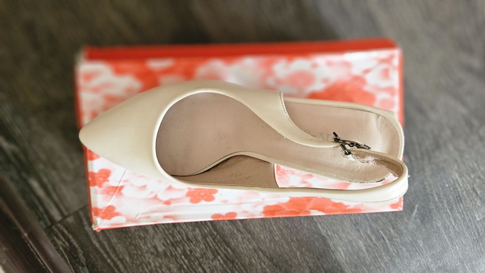 Продам туфли женские