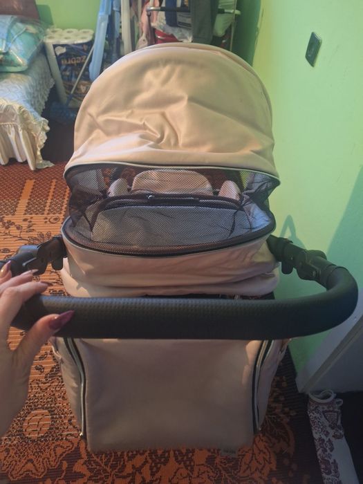 Бебешка количка 3 в 1