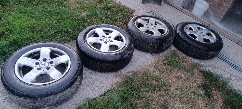 Genți Mercedes aluminiu cu anvelope