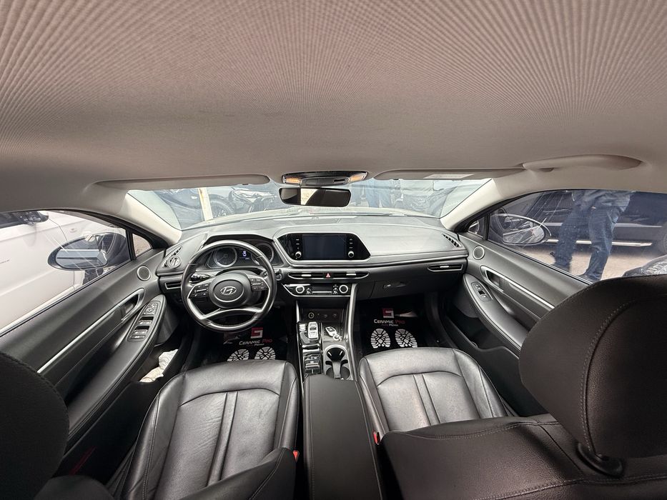 Hyundai sonata 2021 yil 44 ming yurgan tozza  3 poz bez luk