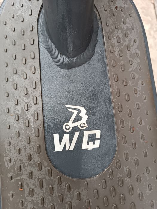 Електрическа тротинетка-WQ-W4PRO