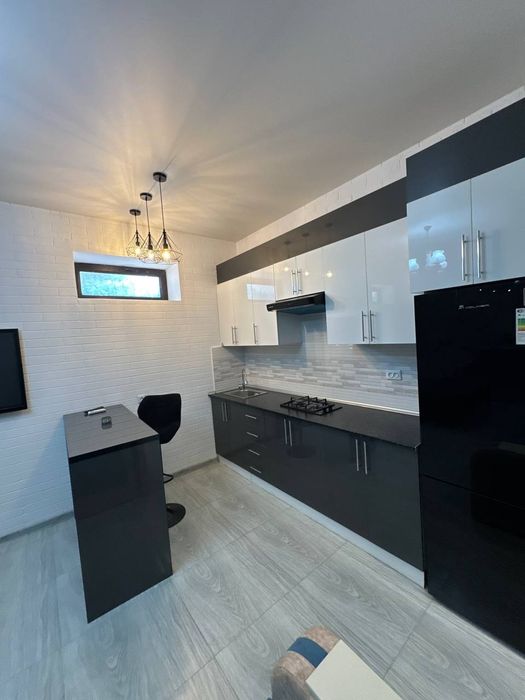 Продаётся 2х Комнатная студия квартира по адресу Вокзал