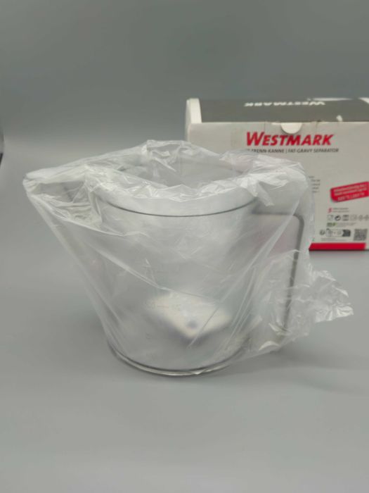 Кана за отделяне на мазнина от сосове,бульони Westmark,Made in Germany