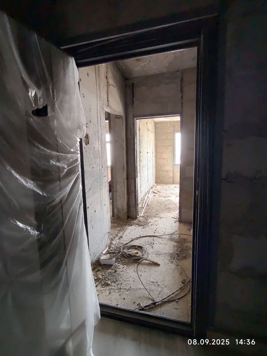 Квартира сотилади 9 этаж