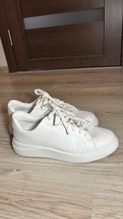 Мъжки обувки Zara