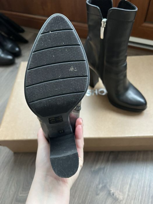 Botine Anna Cori , nr 37