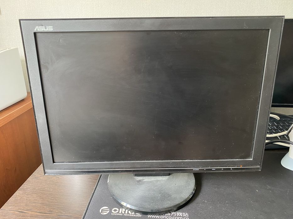 Продам рабочий монитор