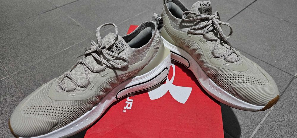 Under Armour Phantom 4