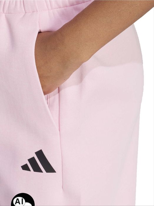 Дамски анцуг Adidas